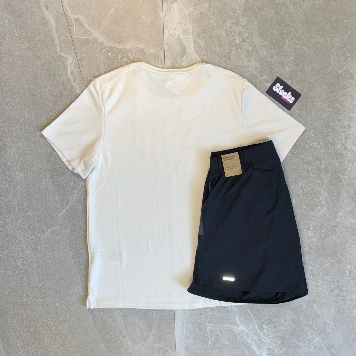 Nike Run DVSN Set White