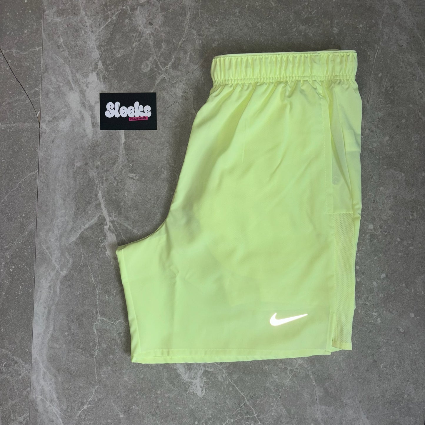 Nike Windrunner Set Barely Volt