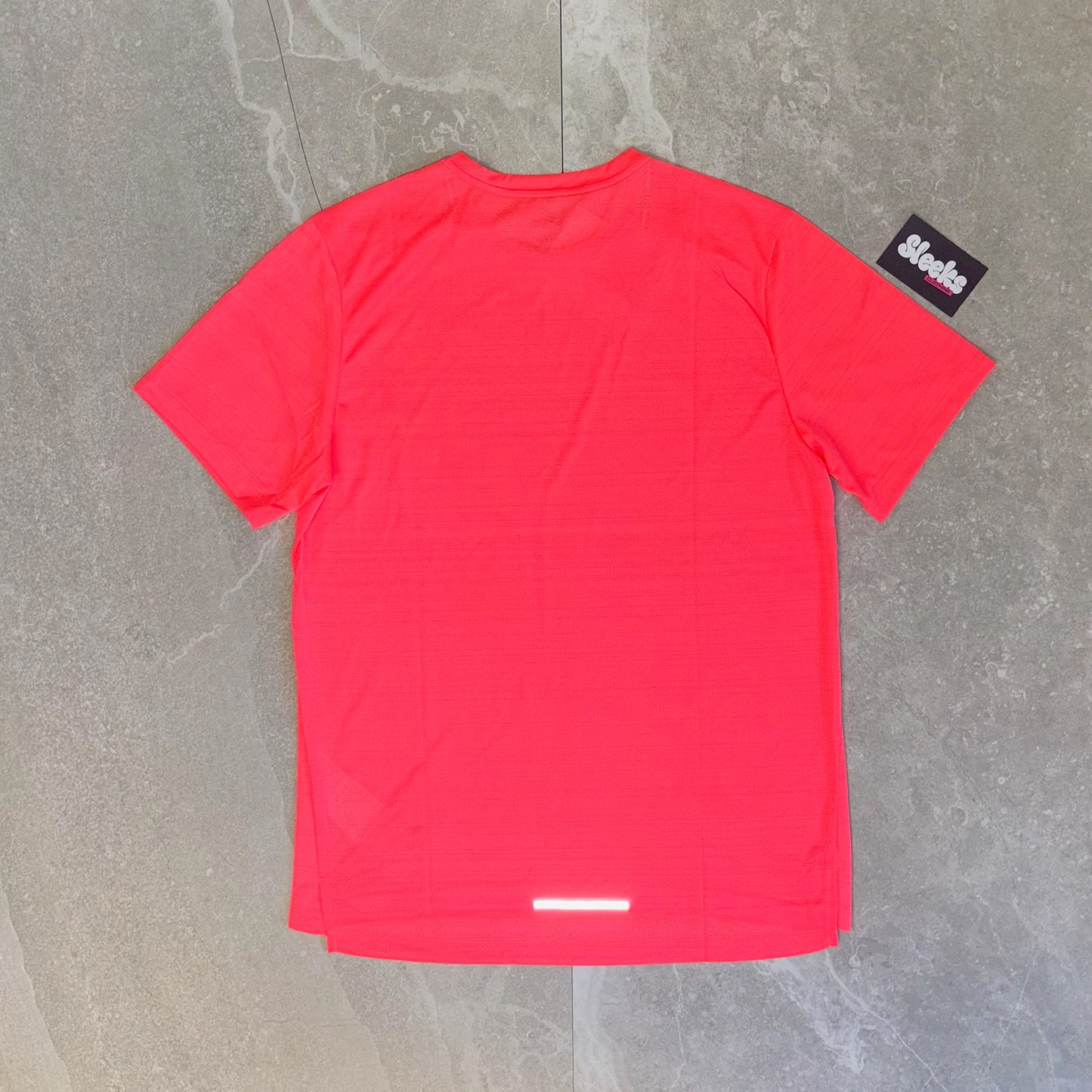 Nike Miler Tee Solar Punch