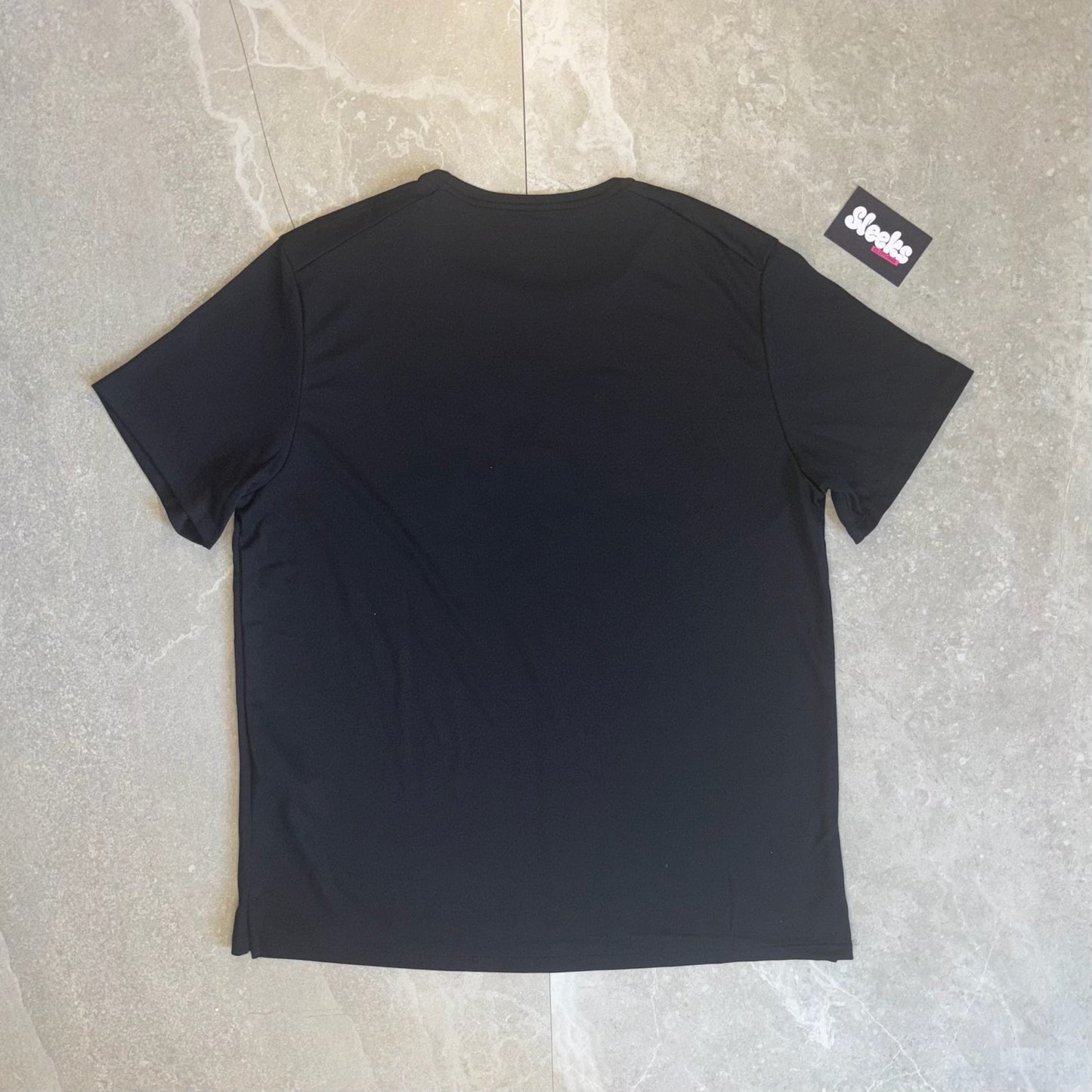 Nike Run DVSN Tee Black