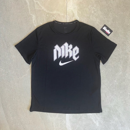 Nike Run DVSN Tee Black