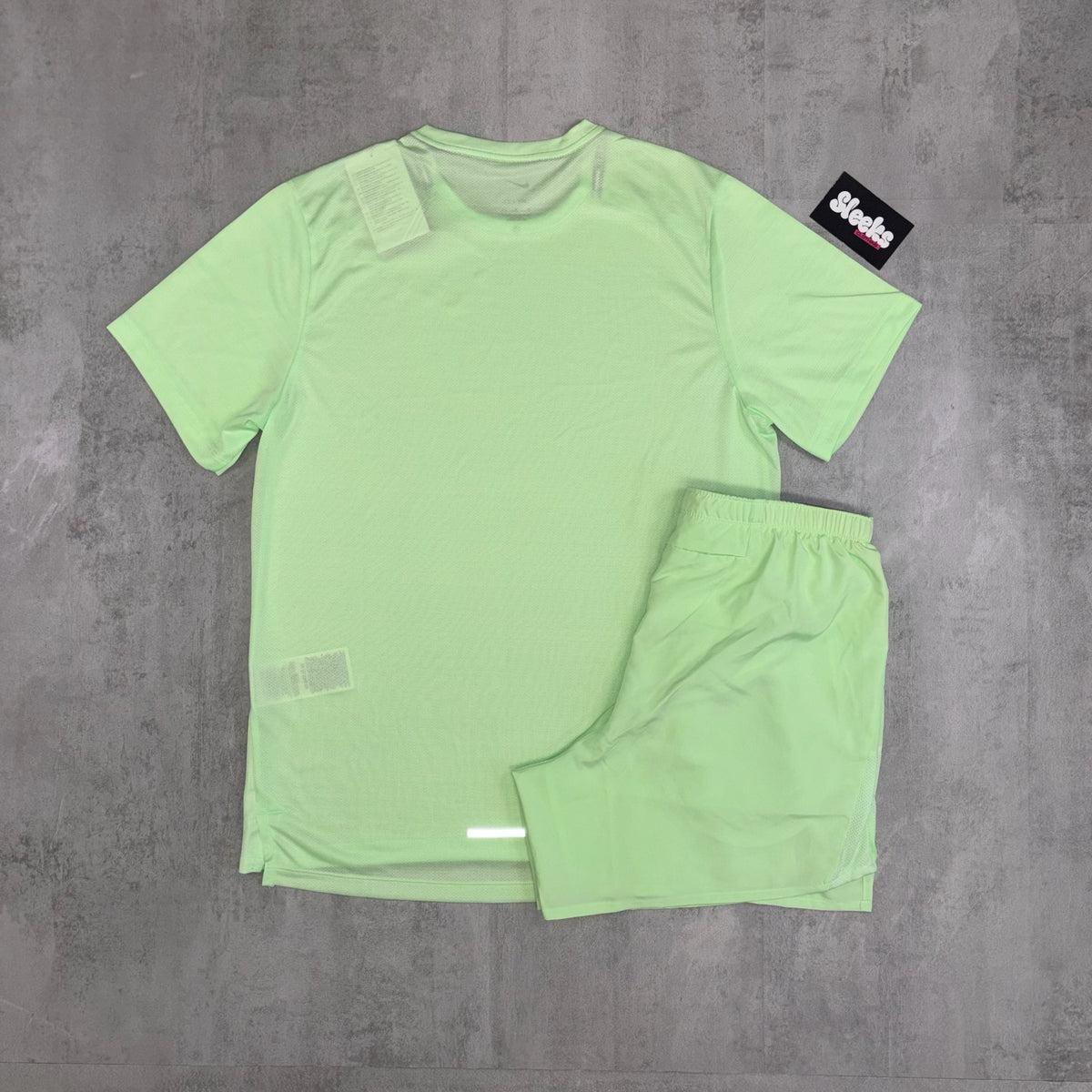 Nike Miler Set Vapor Green