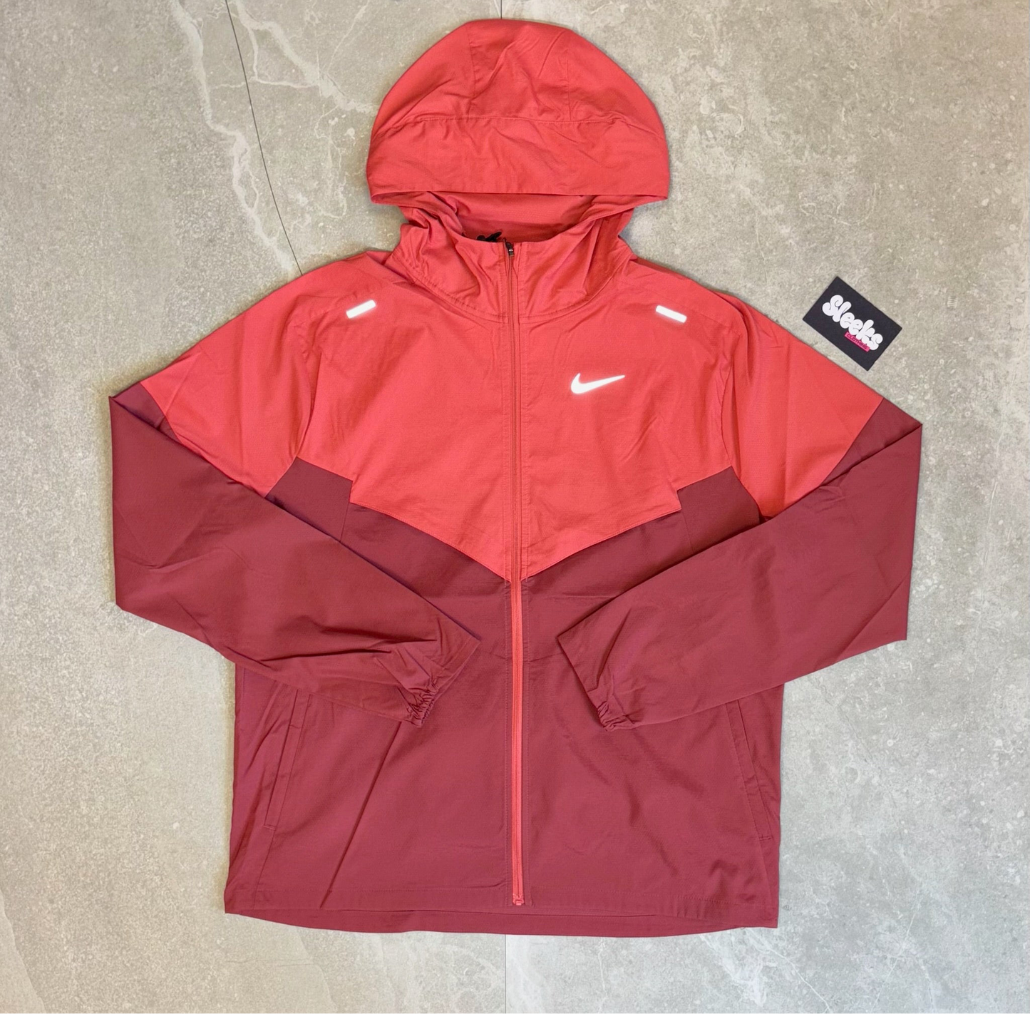 Nike Repel Windrunner Adobe Red