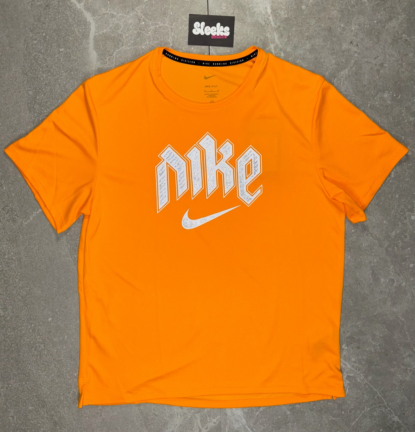 Nike Run DVSN Tee Orange