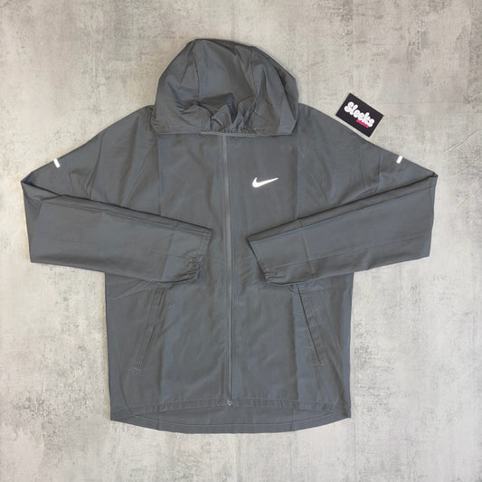 Nike Miler Repel Jacket Smoke Grey