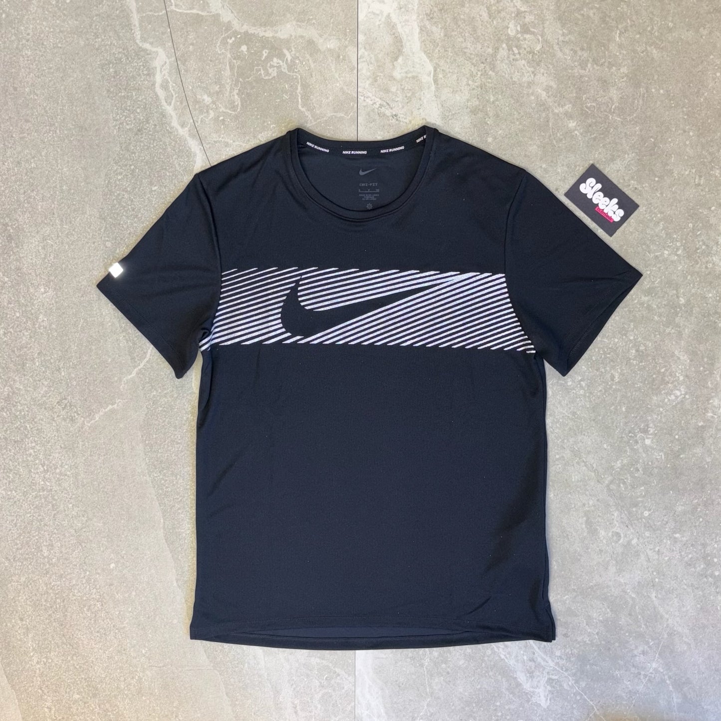 Nike Miler Flash Tee Black