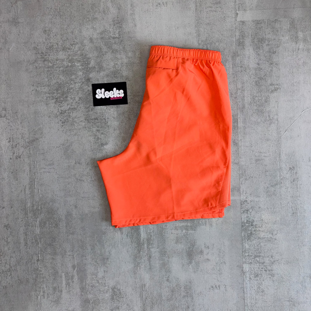 Nike Challenger Shorts Light Wild Mango