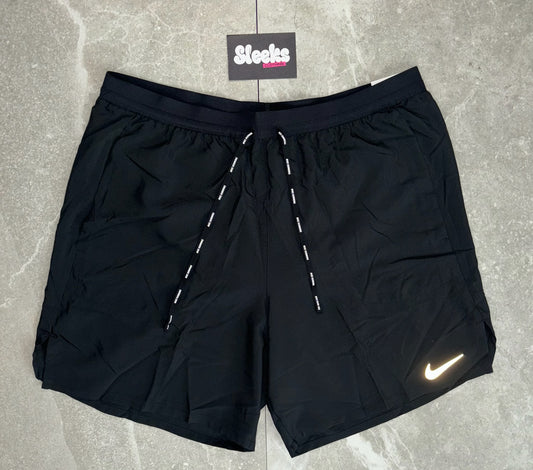 Nike Flex Stride Short