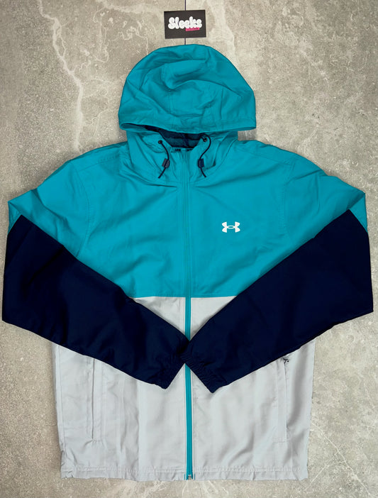 Under Armour Windrunner