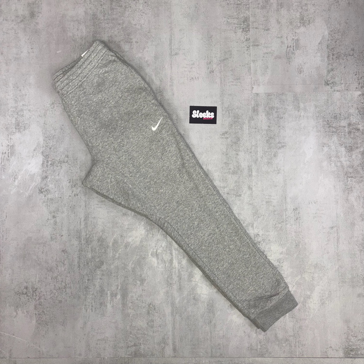 Nike Club Joggers Grey
