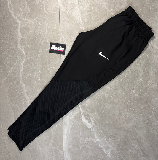 Nike Dri-Fit Trackies Black