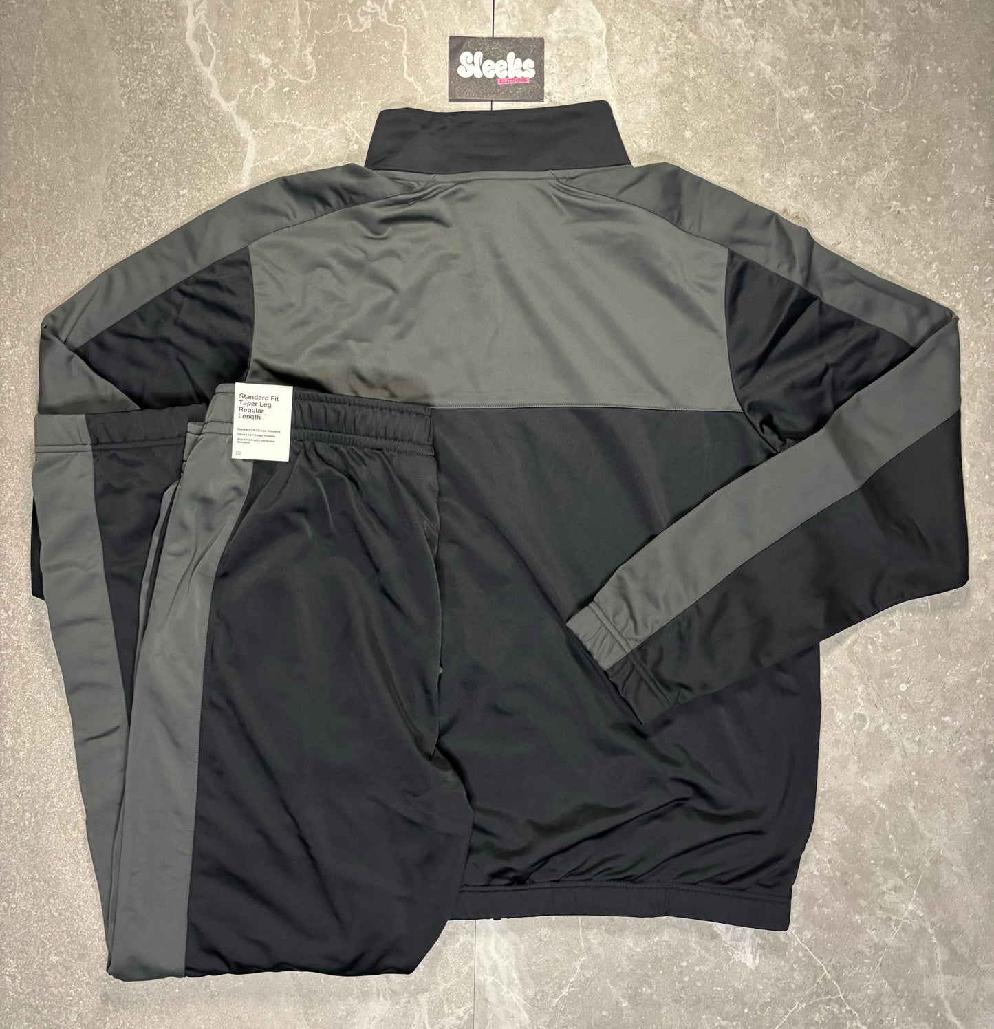 Nike Sports Essential Tracksuit