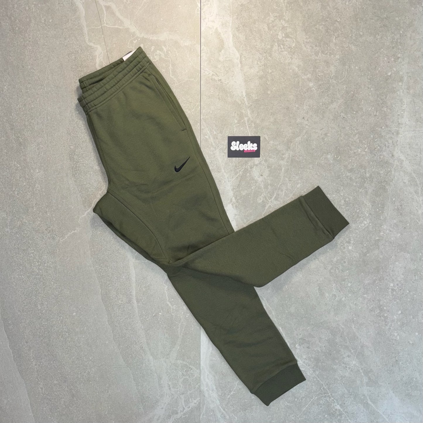 Nike Club Joggers Khaki