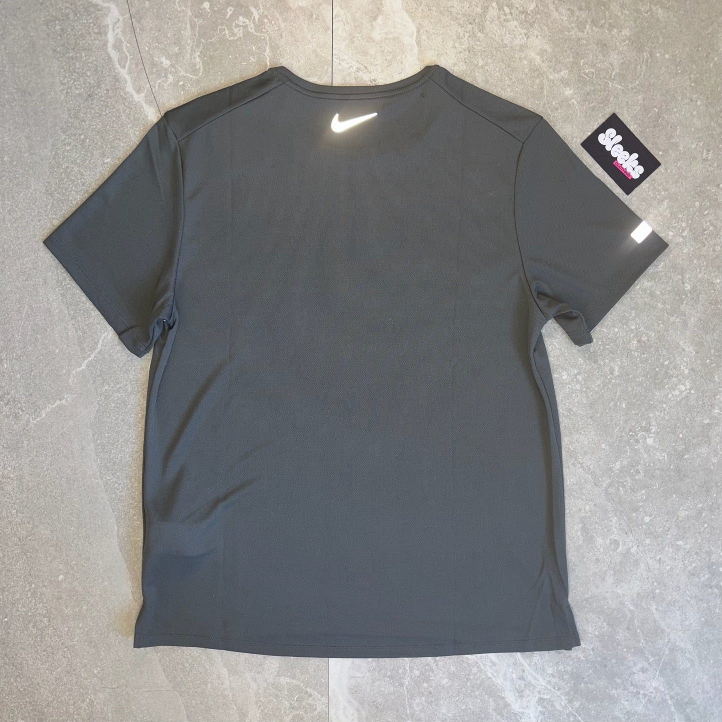 Nike Miler Flash Tee Grey