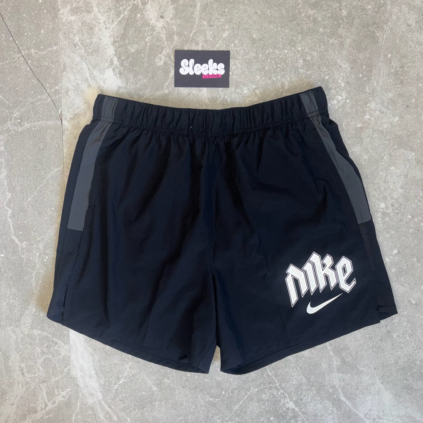 Nike Run DVSN Shorts Black
