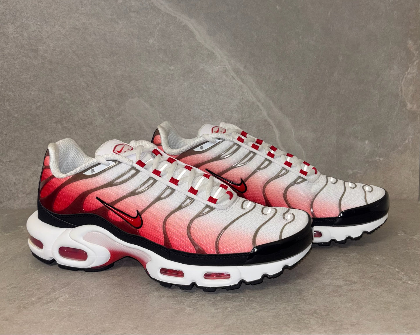 Nike Air Max Plus White/University Red