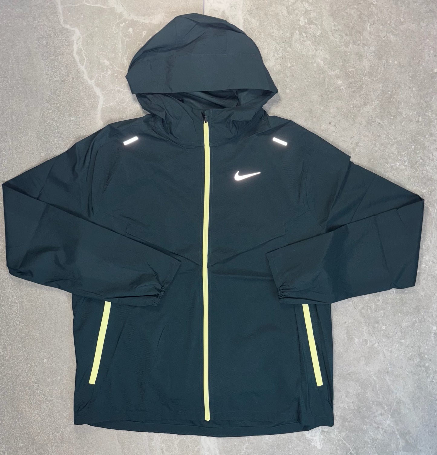 Nike Repel Windrunner Deep Jungle