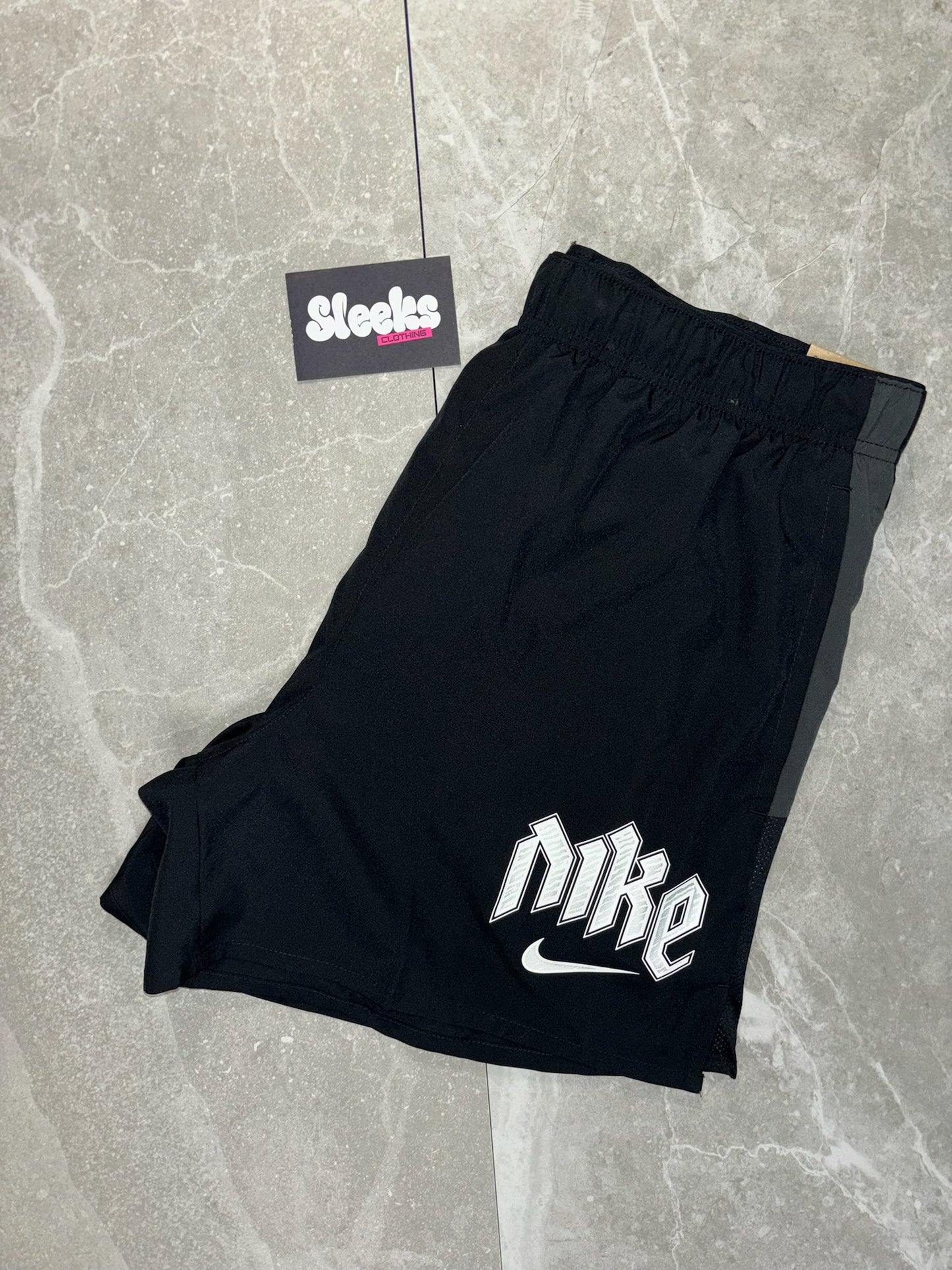 Nike Run DVSN Shorts Black